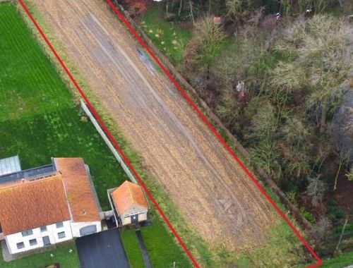                                         Bouwgrond te koop in Hoogstade, € 235.500
